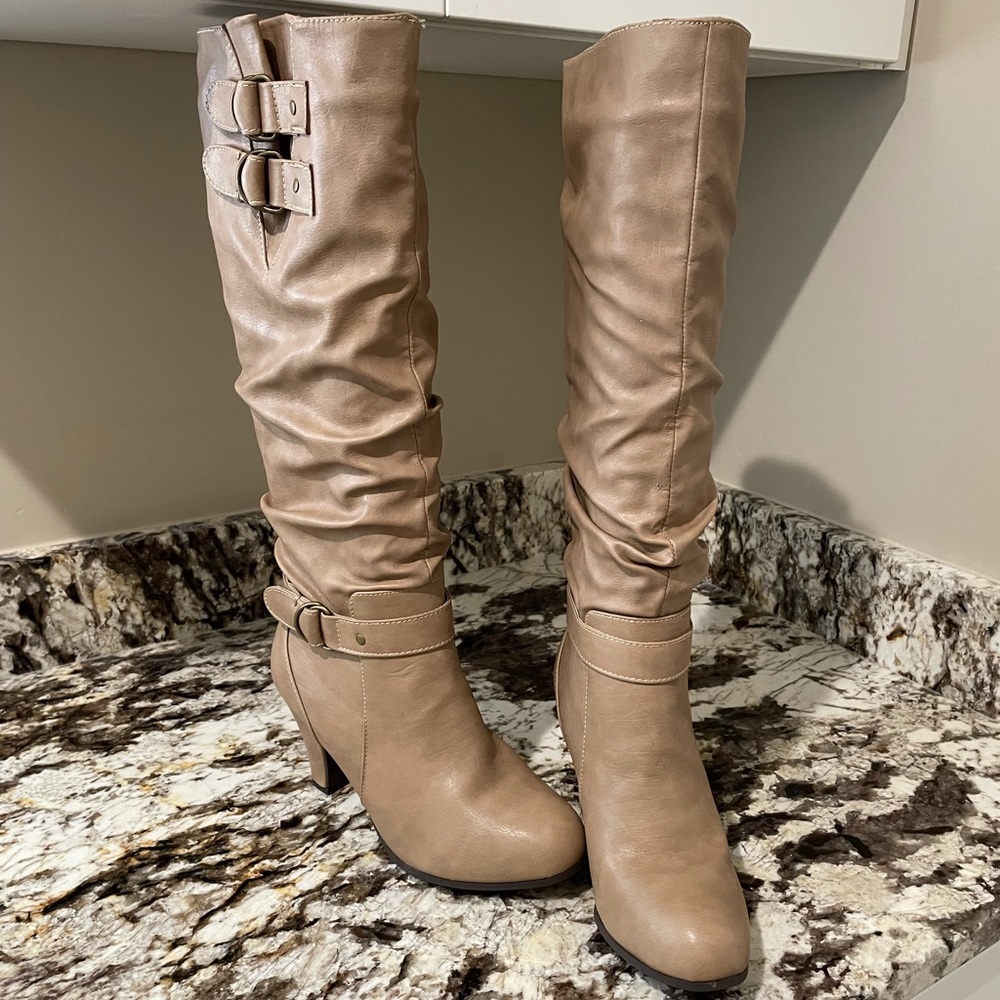 New! Rampage Boots